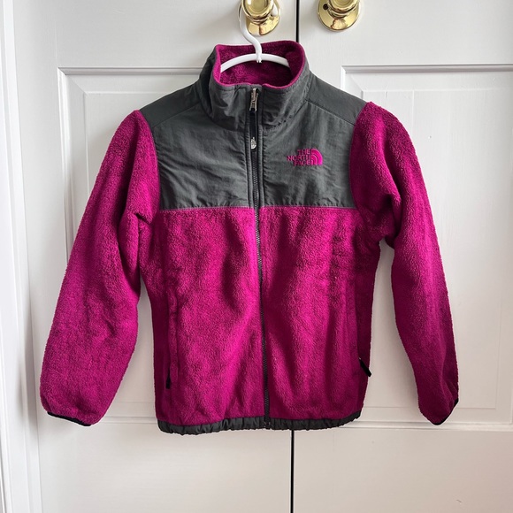 The North Face Other - Girls North Face Denali full zip jacket, Fuschia, size M